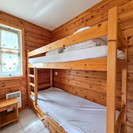 Confortable Avec Poele Et Terrasse, 3 Chambres, Garage, Animaux Admis - Fr-1-425-198 Chalet Araches-la-Frasse