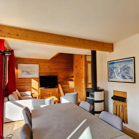 Confortable Avec Poele Et Terrasse, 3 Chambres, Garage, Animaux Admis - Fr-1-425-198 Chalet